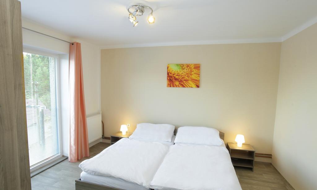 Apartman Pod Skalou V Ceskem Raji Besedice Екстериор снимка